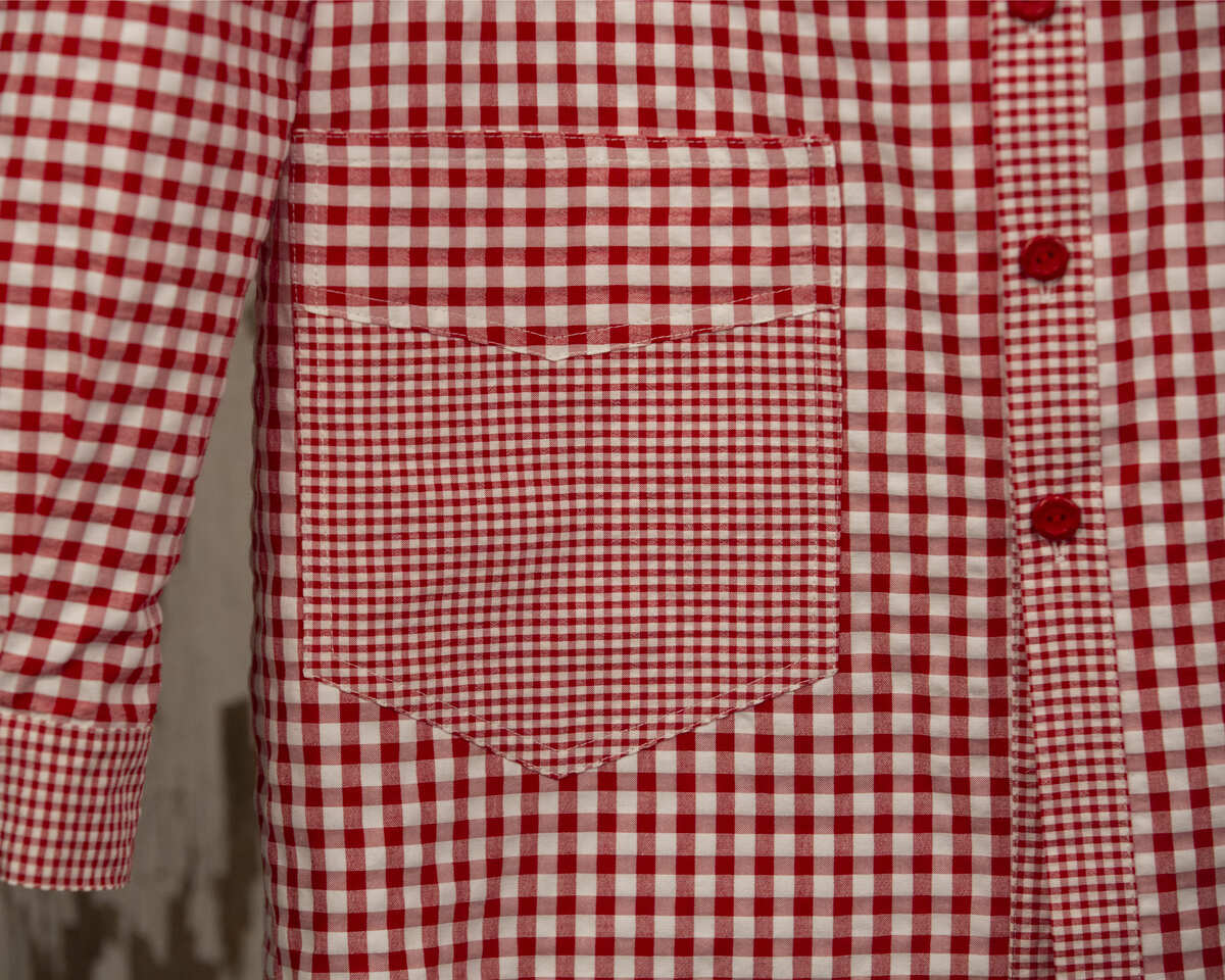 AMANTALA-COWBOY-FRUNCE-MAESTRO-VICHY-ROJO-DETALLE-BOLSILLO