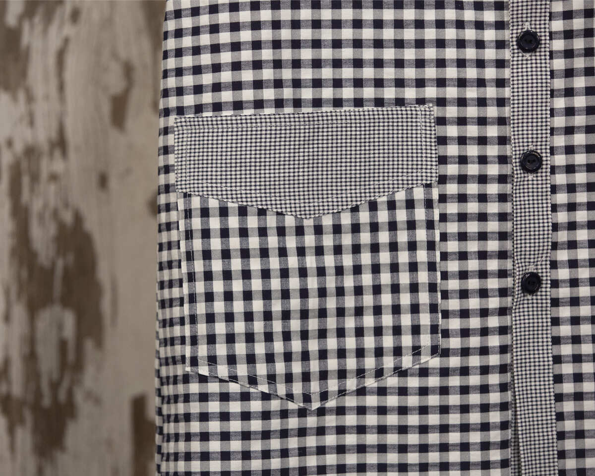 AMANTALA-MAESTRO-COWBOY-PLIEGUE-VERANO-MARINO-DETALLE-BOLSILLO