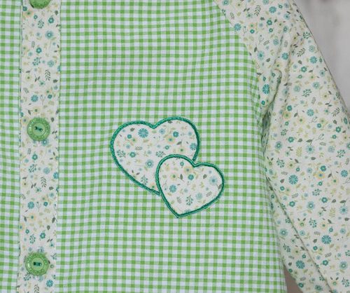 Bata de Niña Amantala Raglan verde hierba
