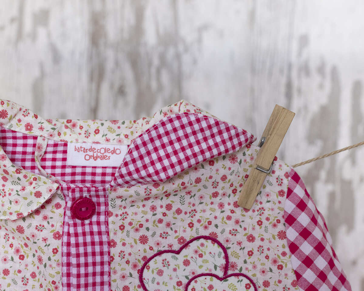 AMANTALA-CORAZONES-FUCSIA-CUELLO-BAJA