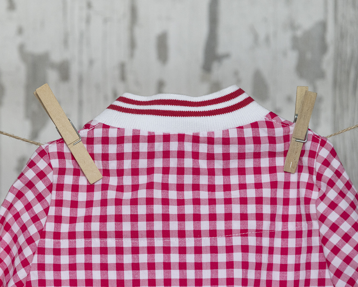 Bata de colegio unisex fucsia Bata de colegio unisex fucsia